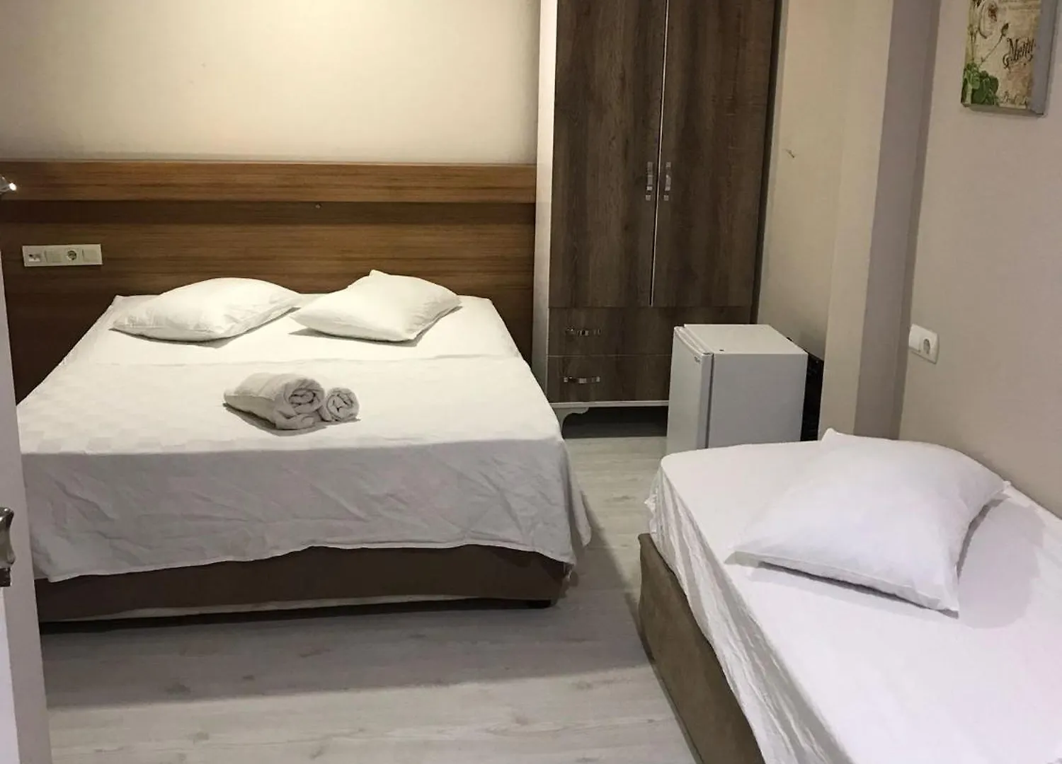 Lavinya Pension كوشاداسيه 0*,