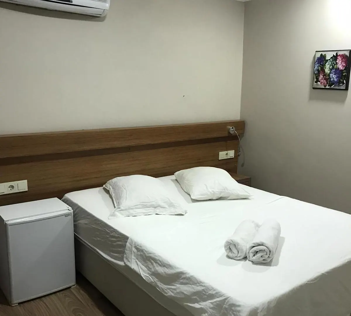 Lavinya Pension كوشاداسيه منزل للإقامة