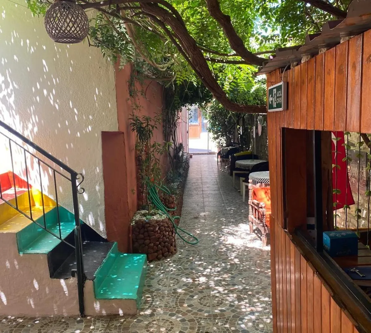 Lavinya Pension كوشاداسيه